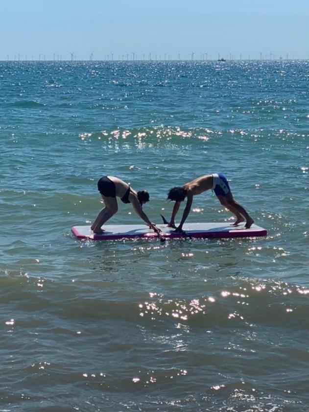 Two Top Central Beach Studios - Also Separate Spa Cabin And Watersports Brighton Exteriör bild